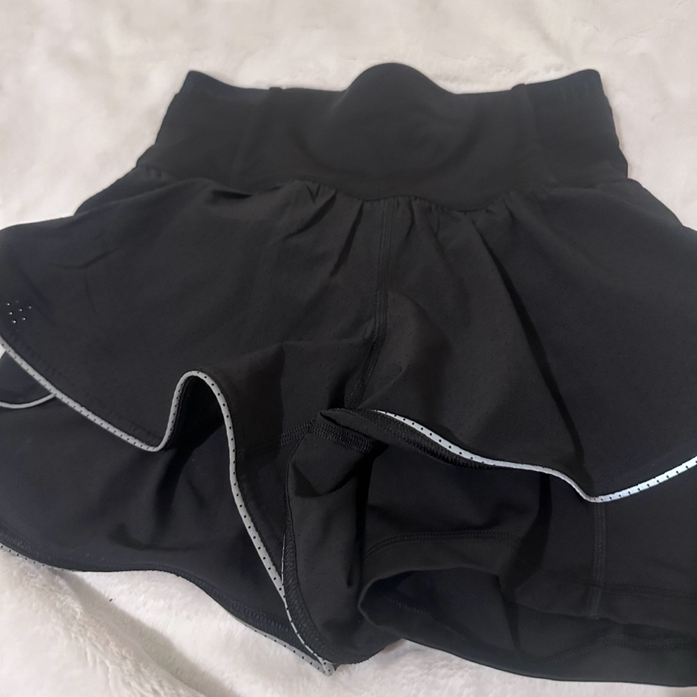 Lululemon Black Skort with Reflective Accents